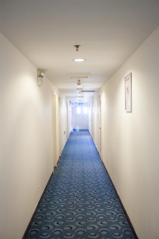 7Days Inn Beijing Railway Station Guangqu Gate Metro Station Bagian luar foto